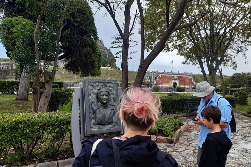 The Pink Bike Tour: Visit the "Durrells Garden 3