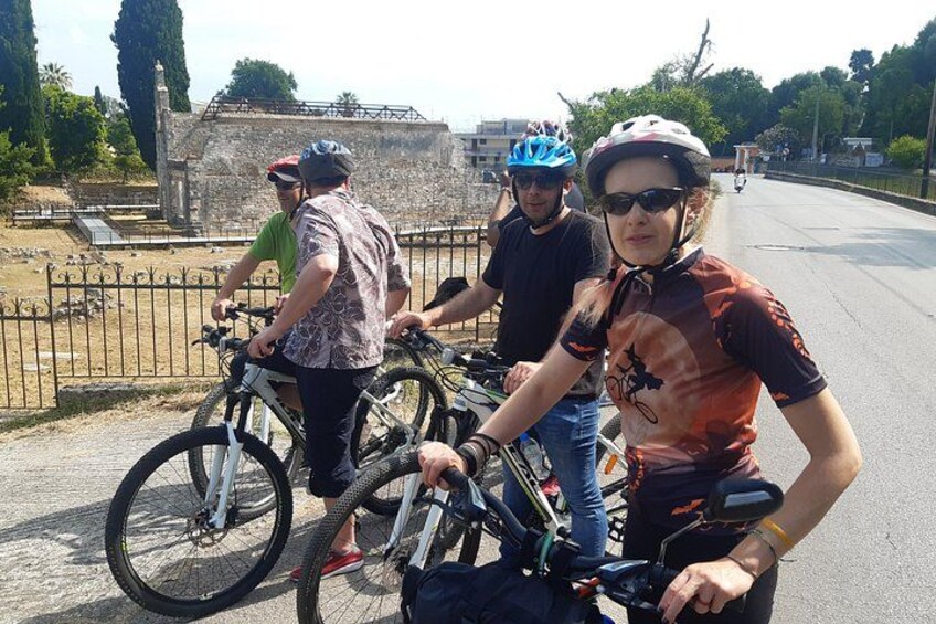 Bicycle around Corfu Town as a Local! 3