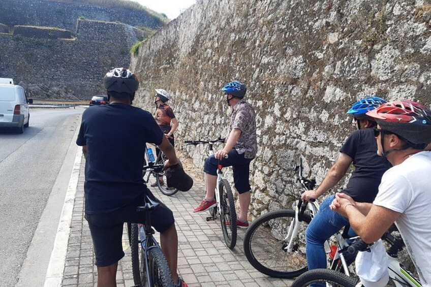 Bicycle around Corfu Town as a Local! 4