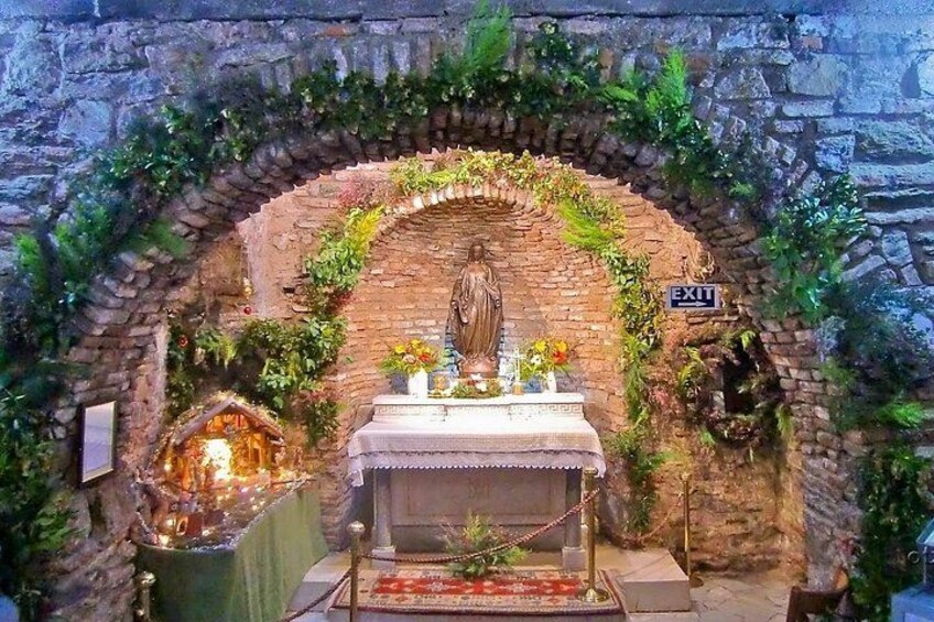 Virgin Mary 5
