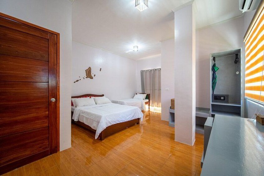 Accommodation: SMAK's Hotel 2