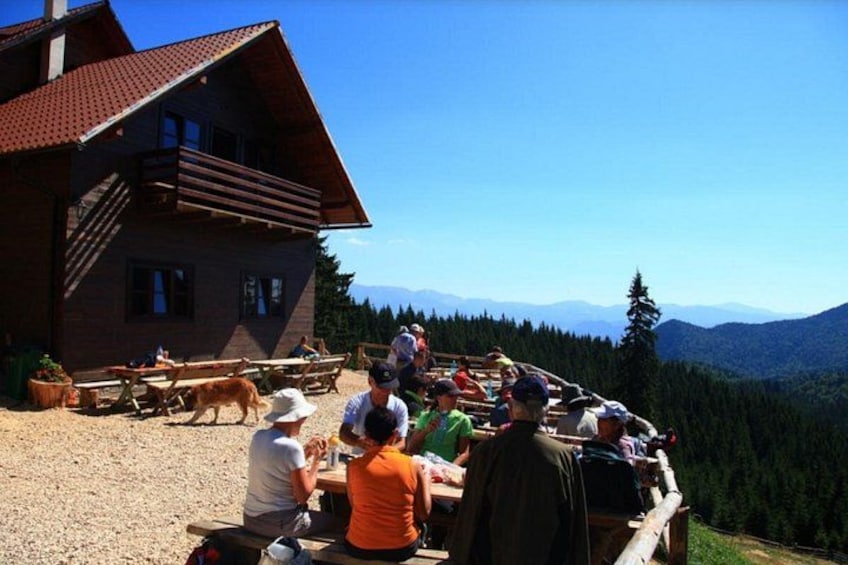 1 day CARPATHIAN PEAKS & CHALETS hike 2