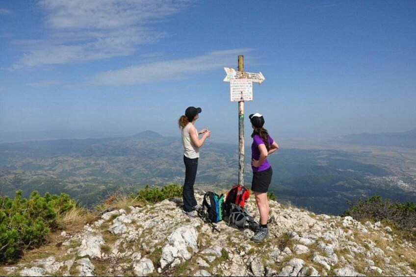 1 day CARPATHIAN PEAKS & CHALETS hike 5