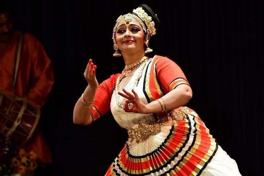 Skip the Line: Kerala Cultural Show Ticket 3