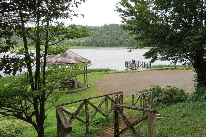 Grand E'tang Lake 5
