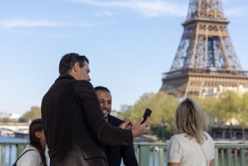 Paris 15+ Highlights: Eiffel Tower, Notre-Dame & Louvre 3