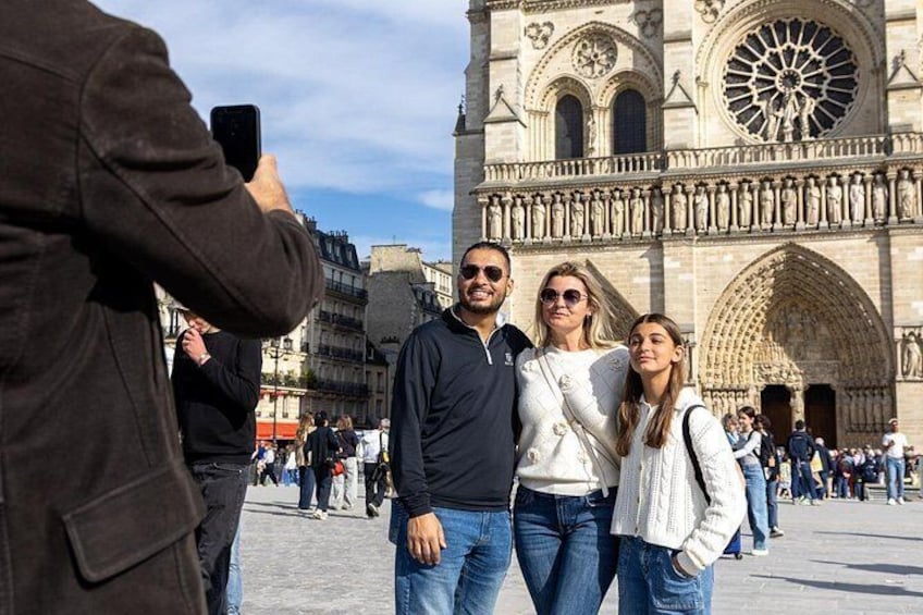 See 15+ Top Sights Paris Tour with Fun Guide, (Walking and Metro Tour) 3