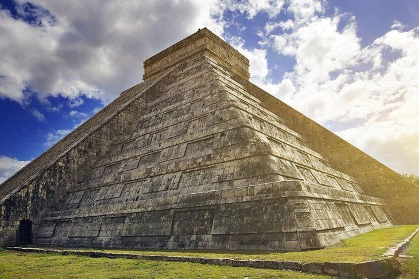 3 days discovering the Best of Merida. Visit Uxmal, Celestun and Chichen Itza 4