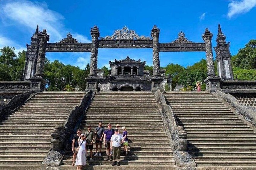 Hue Luxury Group Tour- Hue Daily Small Group Tour 4