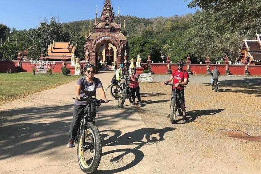 Half-day E-bike Nam Phrae (hilly, fully paved roads, GUIDED) 5