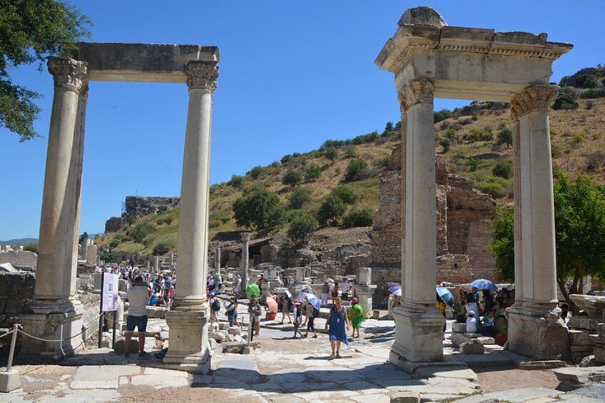 Ephesus ruins 3