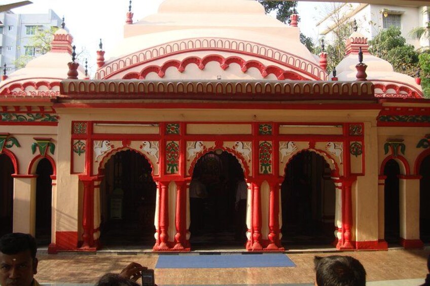 Old Dhaka: Dhakeshwari Temple from Medieval era Sena Dynasty 5
