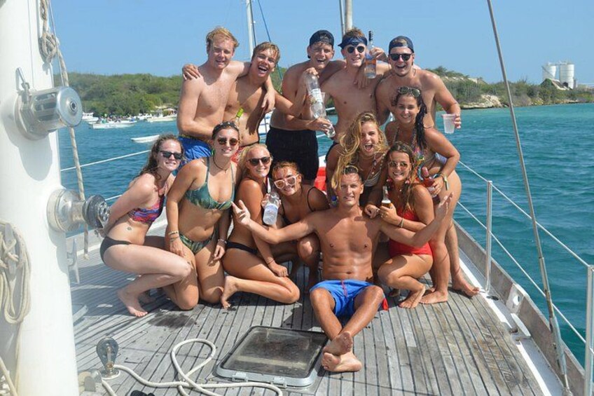 Private charter,4 hours ,Spanish waters,fuik bay bbq and snorkel. 2