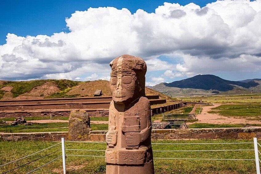 TIWANAKU RUINS. Spiritual & Political Centre - Tiwanaku Culture. 2