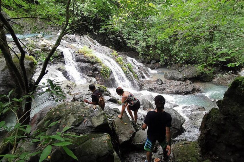 el palmar waterfalls, jewel in the middle of the crater 1