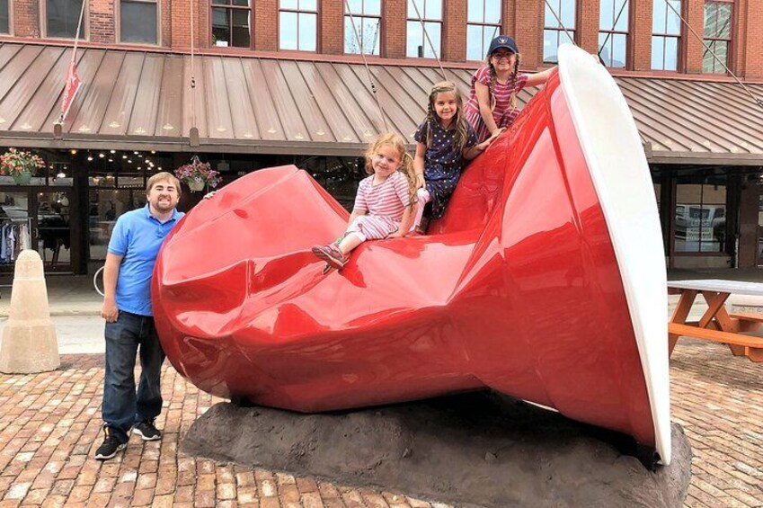 Discover Iconic Milwaukee Tour 2