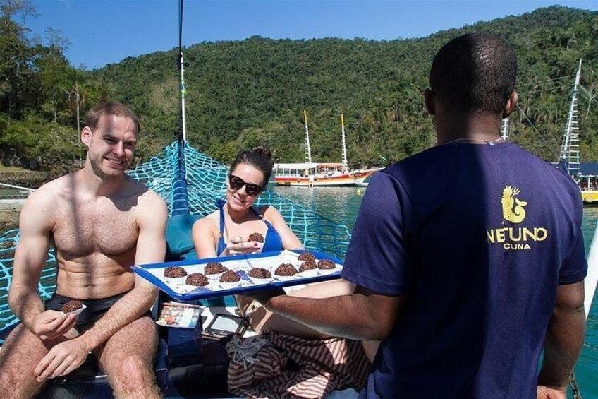 Boat tour experience with snorkel mask included - BY NETUNO TOURS 2