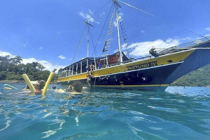 Boat tour experience with snorkel mask included - BY NETUNO TOURS 3
