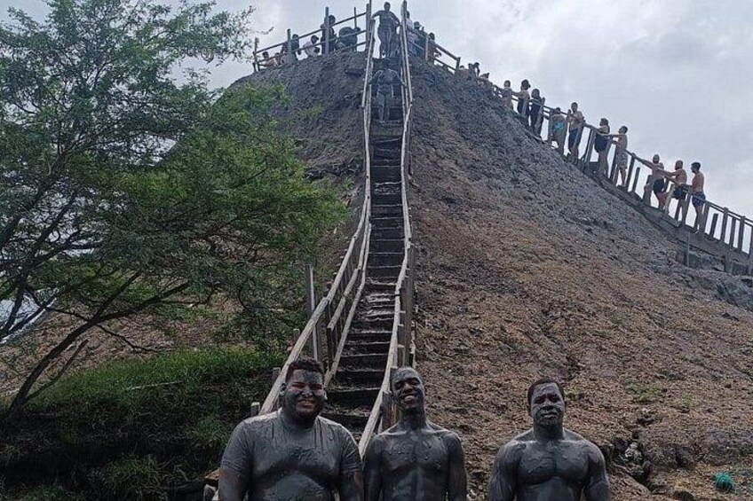 Mud Volcano Cartagena 3