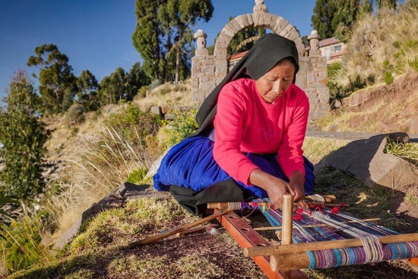 Lake Titicaca Fast Boat Tour Uros and Taquile Islands with Lunch 5