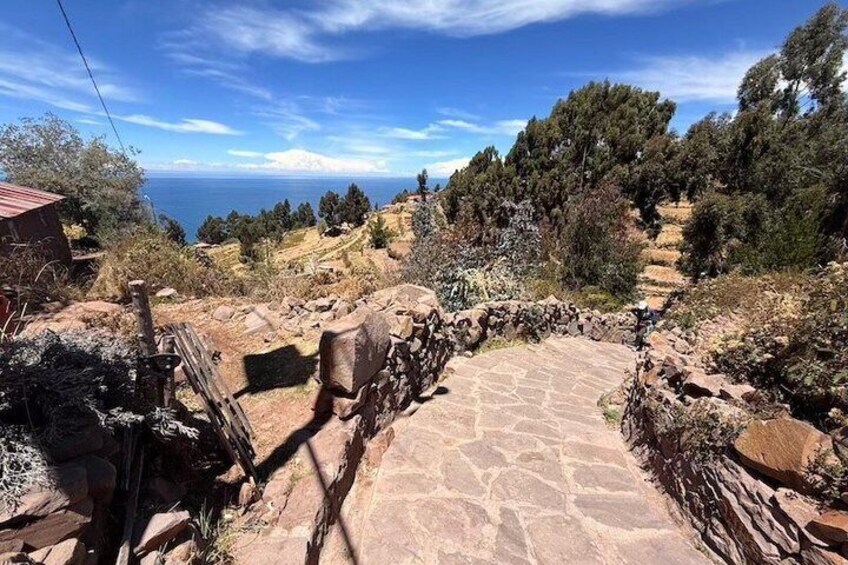 Lake Titicaca Fast Boat Tour Uros and Taquile Islands with Lunch 2
