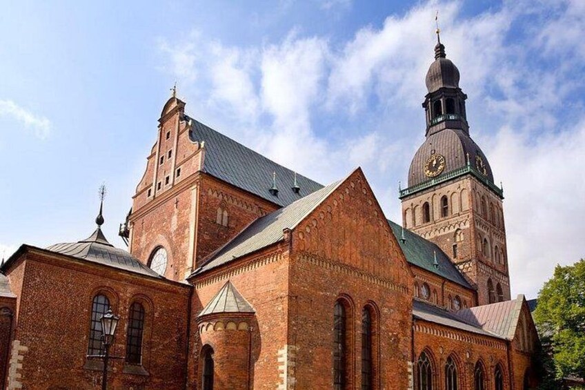 Riga Old Town walking tour with Black Balsam tasting 2