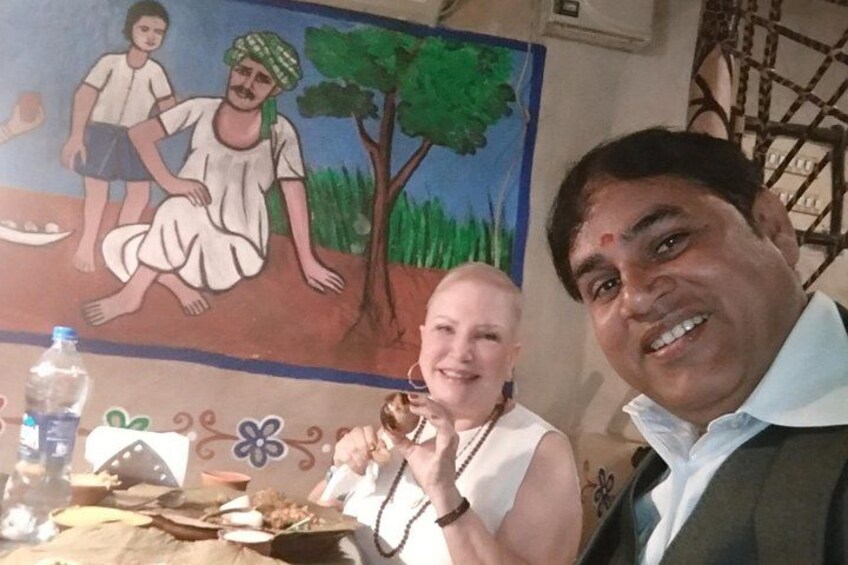 Private tour of Varanasi with official tour guide 2