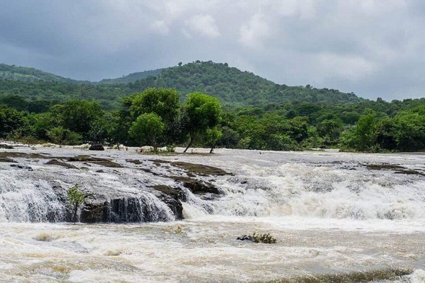 Khadakwasla Dam, Sinhagad Fort Tour by Car 5