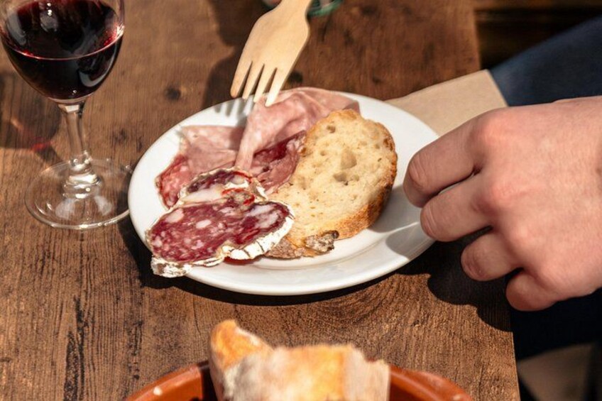 Lyon Small-Group Full Meal Food Tour by Do Eat Better 3