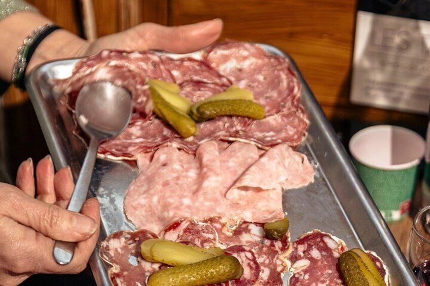 Lyon Small-Group Full Meal Food Tour by Do Eat Better 4