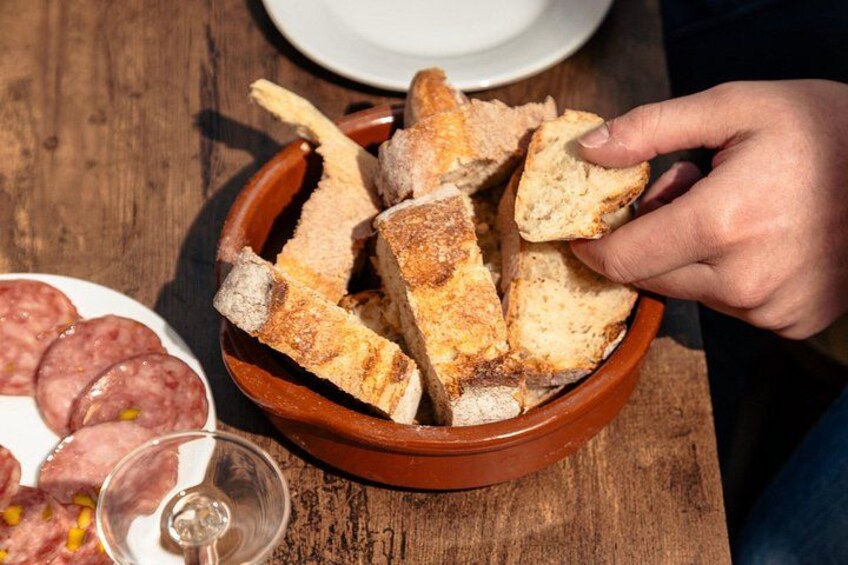 Lyon Small-Group Full Meal Food Tour by Do Eat Better 5