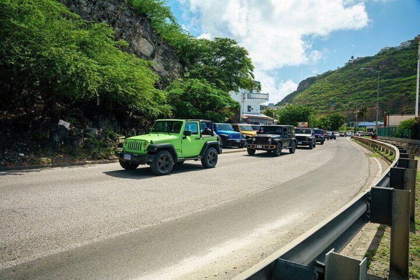 Guided Jeep Tour Exploring French and Dutch St Maarten 3