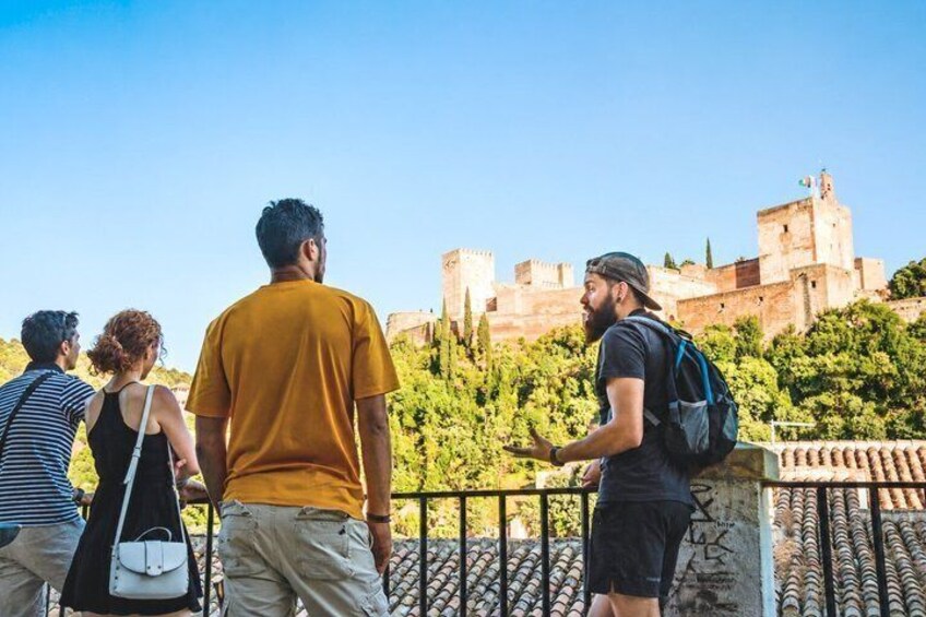 Granada's Hidden Treasures: Albayzin and Sacromonte Walking Tour 5