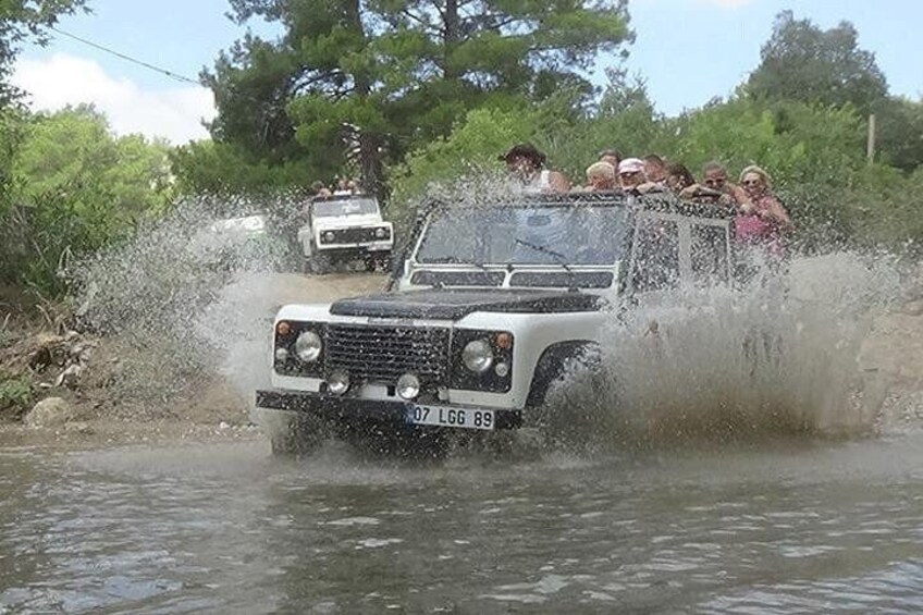 Mix. Tour (Jeep Safari and Boat Tour in Green Lake)