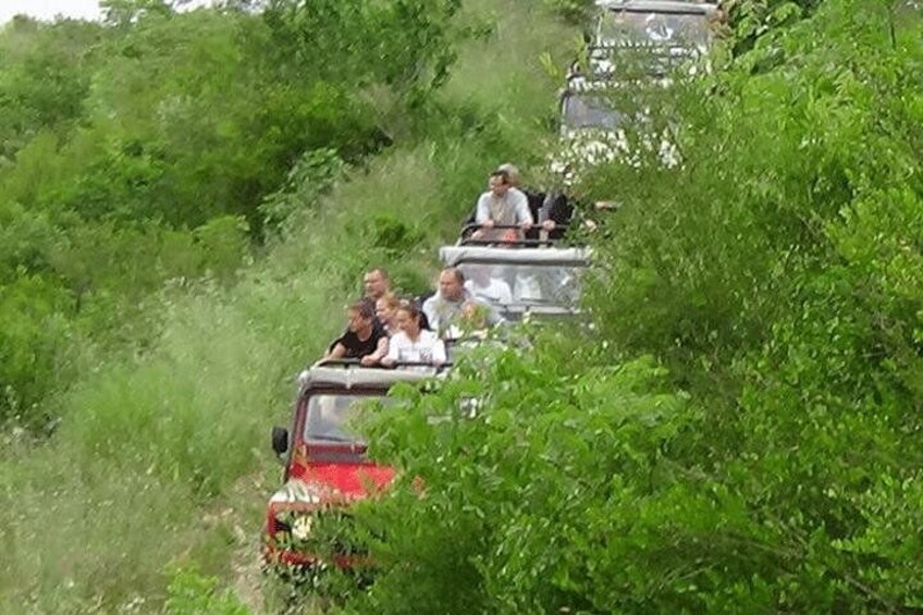 Jeep Safari and Boat tour in Green Lake