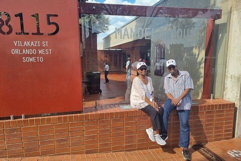 Soweto & Apartheid Museum Full-Day Tour 2