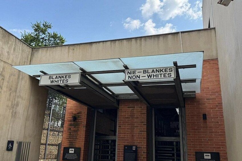 Soweto & Apartheid Museum Full-Day Tour 5
