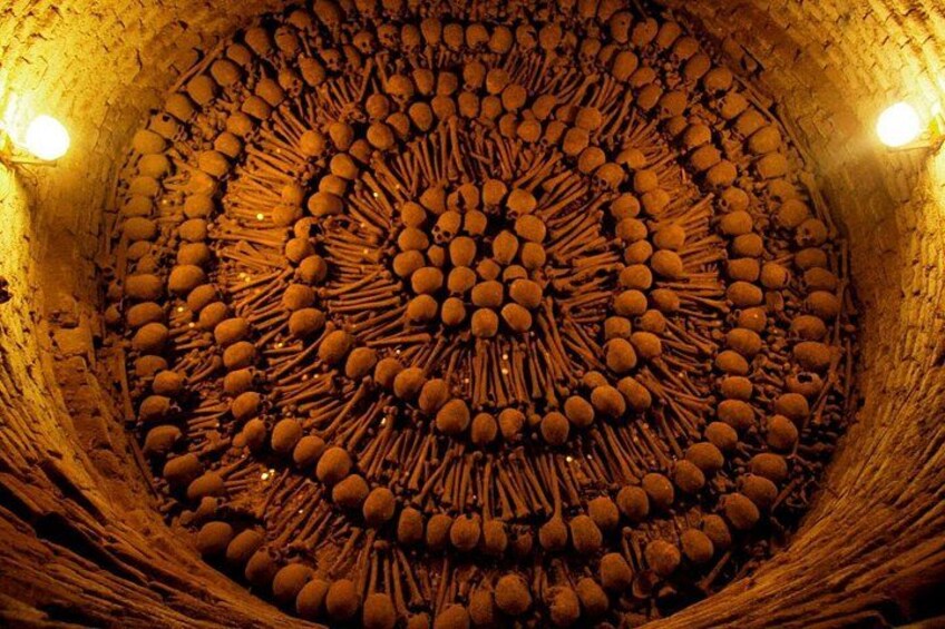 Lima: Historic Downtown, Catacombs & Miraflores Tour 1