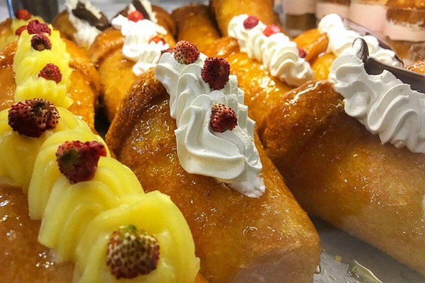 Authentic Naples Street Food Tour With Local Expert Guide 4