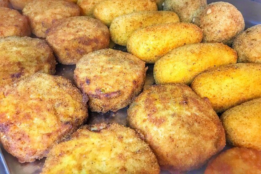 Authentic Naples Street Food Tour With Local Expert Guide 2