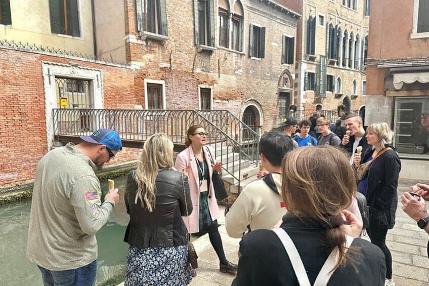Venice Street Food Tour with Local Guide with Local Food Market Visit 3
