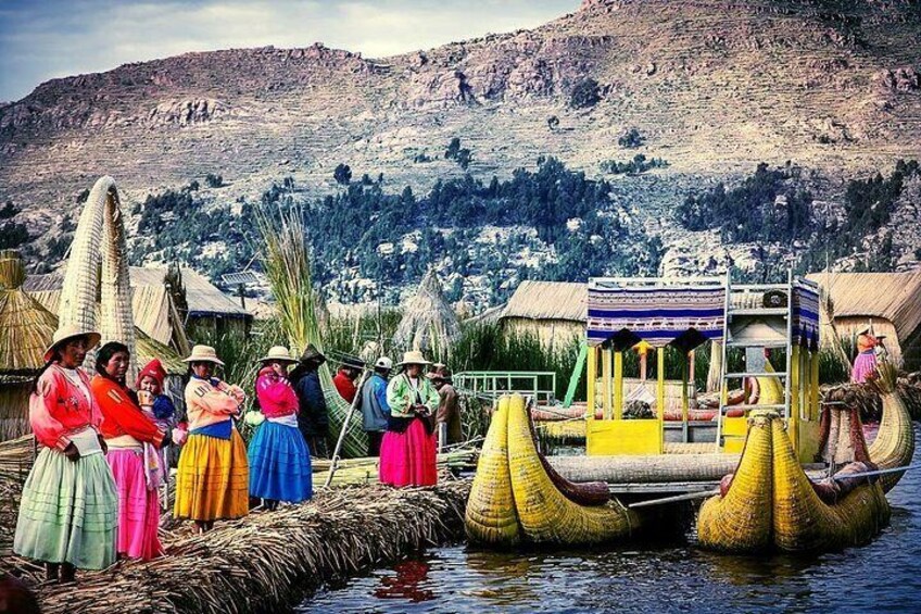 Lake Titicaca (Full Day) Uros & Taquile