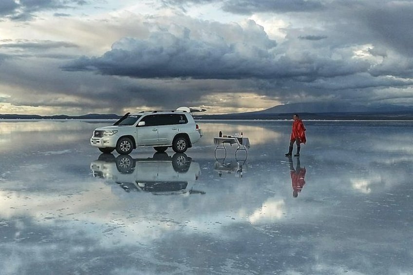 Luxury 2 Days Trip from La Paz to Uyuni Salt Flats by Flight 1