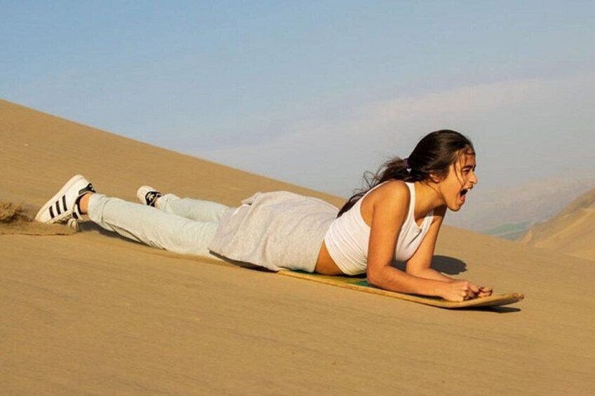 Huacachina Sandboarding 2