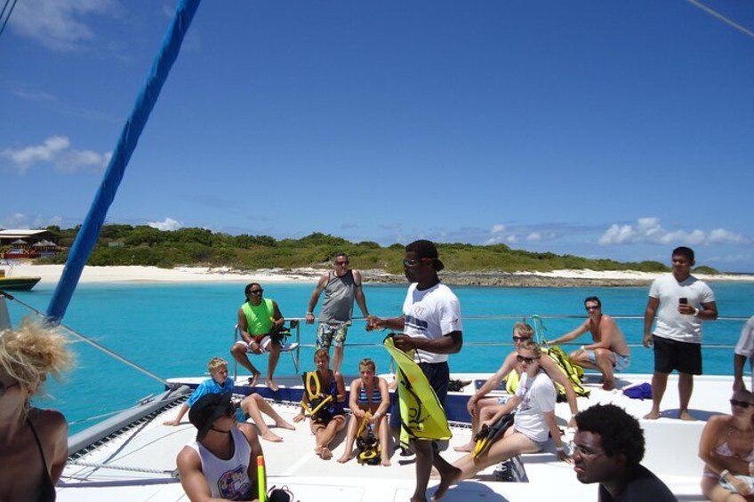 Getting instruction before snorkeling 4
