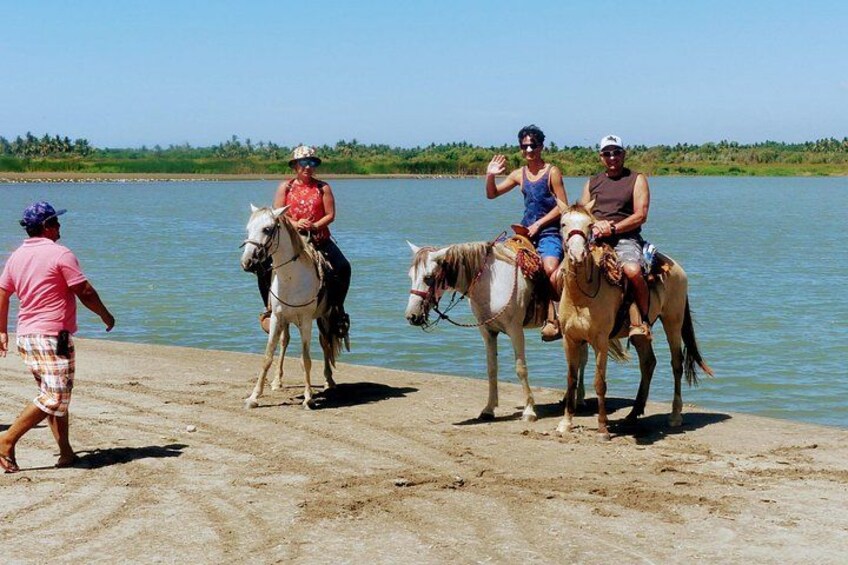 Afro-Mexican Village: Horseback Beach Ride, Crocs & Cliff Diver 1