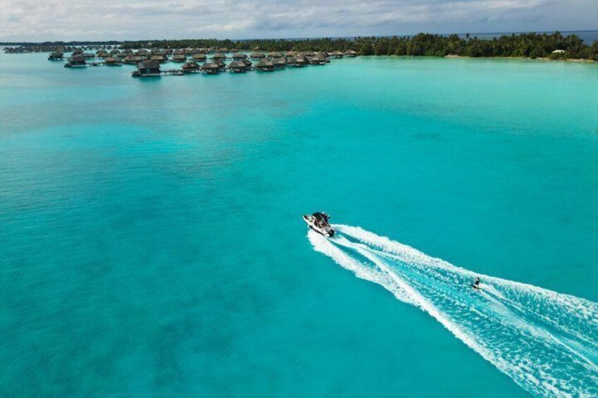 Bora Bora Watersports Center : Wakeboard-Ski-Tube-Foil 5
