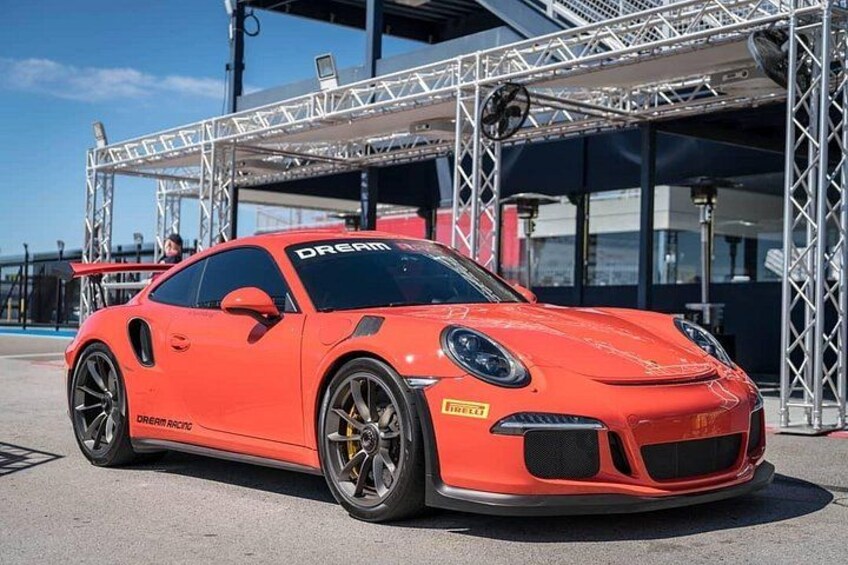 Exotic Car Driving Experience at the Las Vegas Motor Speedway 3