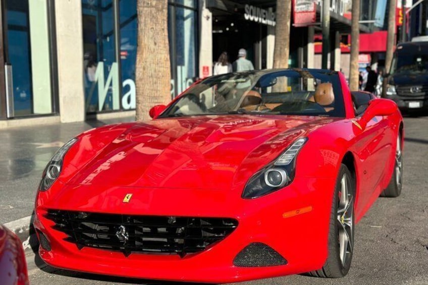 20-Minute Tour: Hollywood Blvd to Sunset Blvd in a Ferrari 3