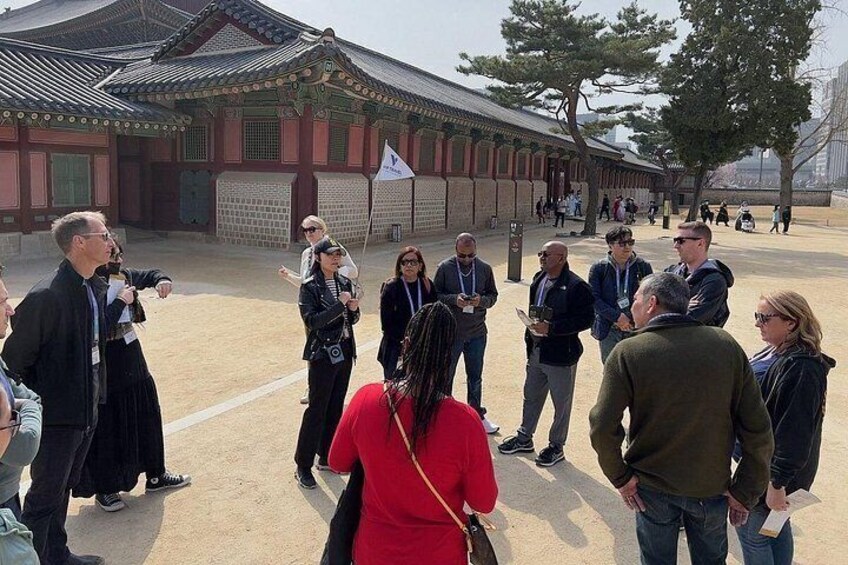 Seoul Day Tour: Gyeongbokgung Palace, N Seoul Tower, Insadong 3